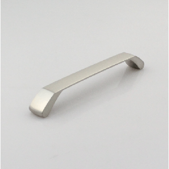 H-64520 BSS BOLDNESS Satin Nickel Finished Handle (2 Size Available)